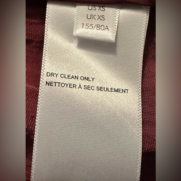 Kimchi Blue Gemma Velvet Blazer in Maroon - Picture 6 of 7